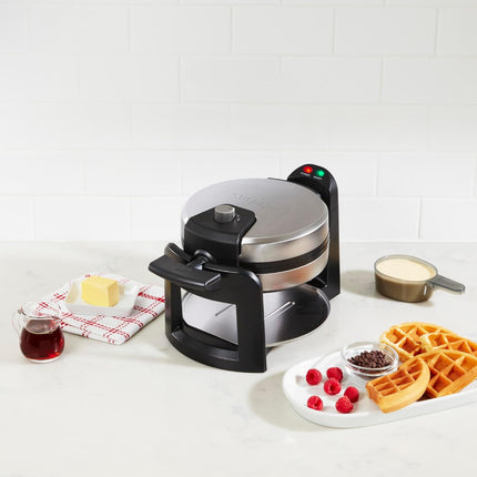 Flip Belgian Waffle Maker